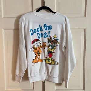 Festive White Graphic Sweatshirt